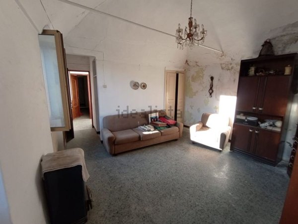 appartamento in vendita a Pontedassio in zona Villa Viani