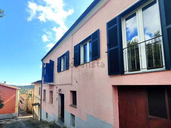 appartamento in vendita a Pontedassio in zona Villa Viani