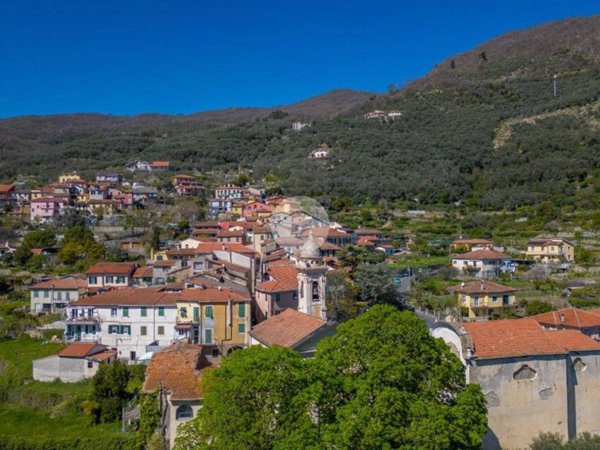 appartamento in vendita a Pontedassio in zona Villa Viani