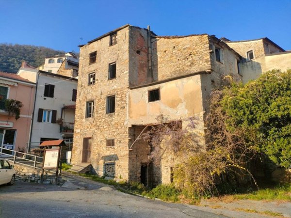 casa indipendente in vendita a Pontedassio in zona Villa Viani