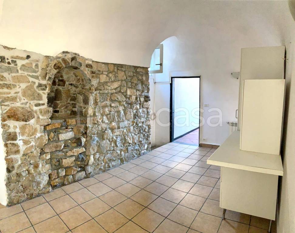 casa indipendente in vendita a Pontedassio in zona Bestagno