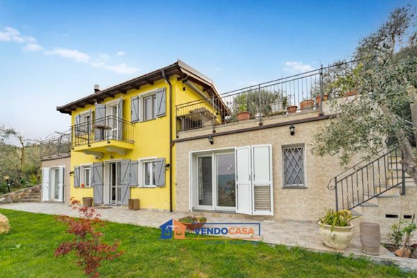 casa indipendente in vendita a Pontedassio in zona Villa Viani