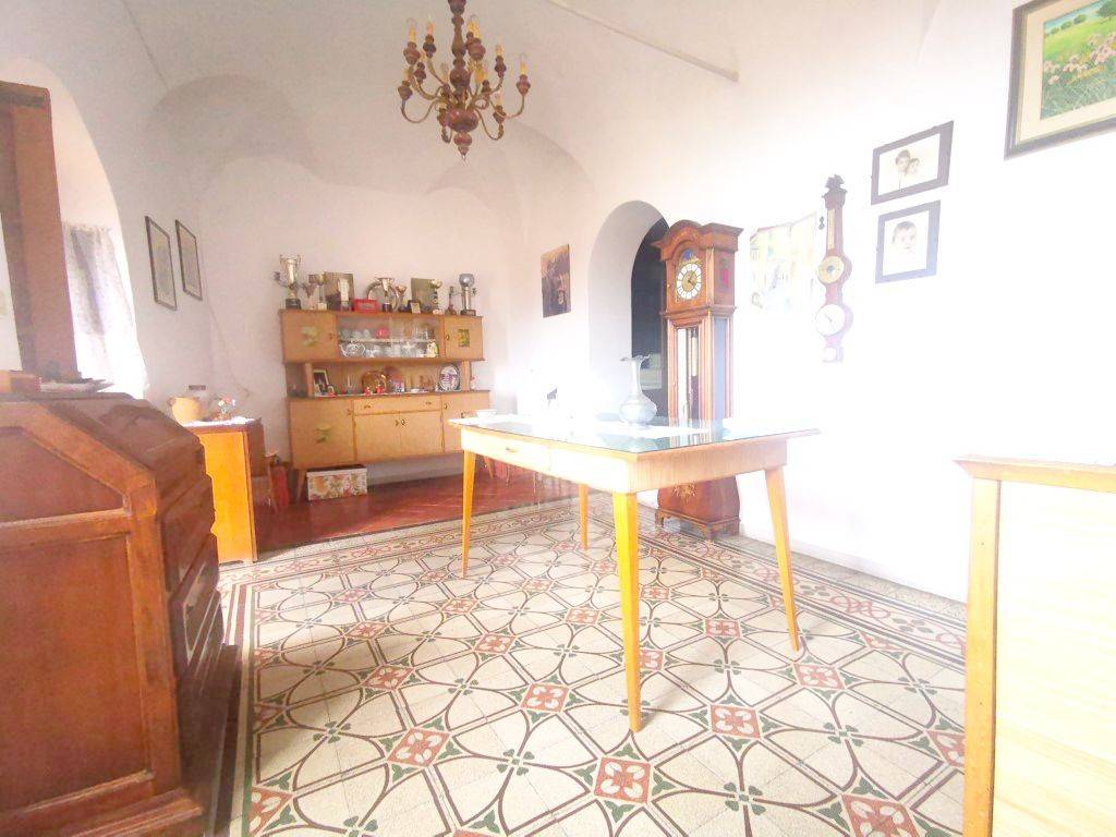 casa indipendente in vendita a Pontedassio in zona Bestagno
