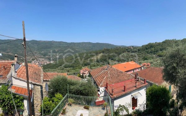 casa indipendente in vendita a Pontedassio in zona Bestagno