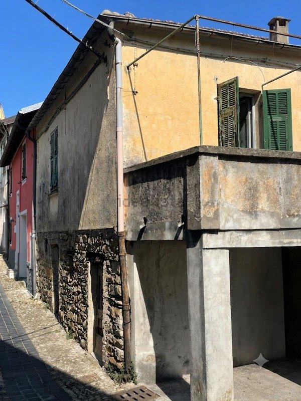 casa indipendente in vendita a Pontedassio in zona Villa Viani