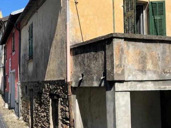 casa indipendente in vendita a Pontedassio in zona Villa Viani