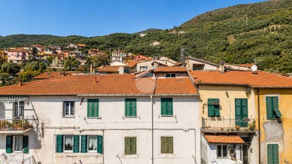 appartamento in vendita a Pontedassio in zona Villa Viani