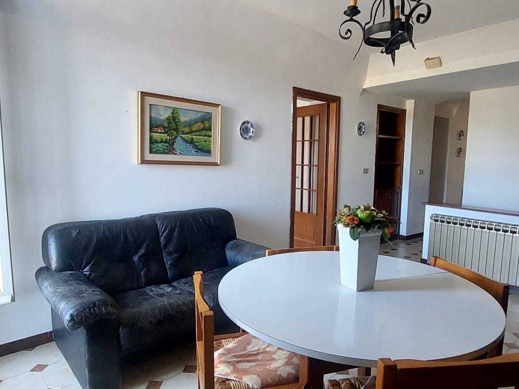 casa indipendente in vendita a Pontedassio in zona Villa Viani