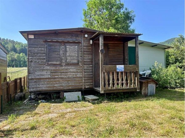 casa semindipendente in vendita a Pornassio in zona Nava