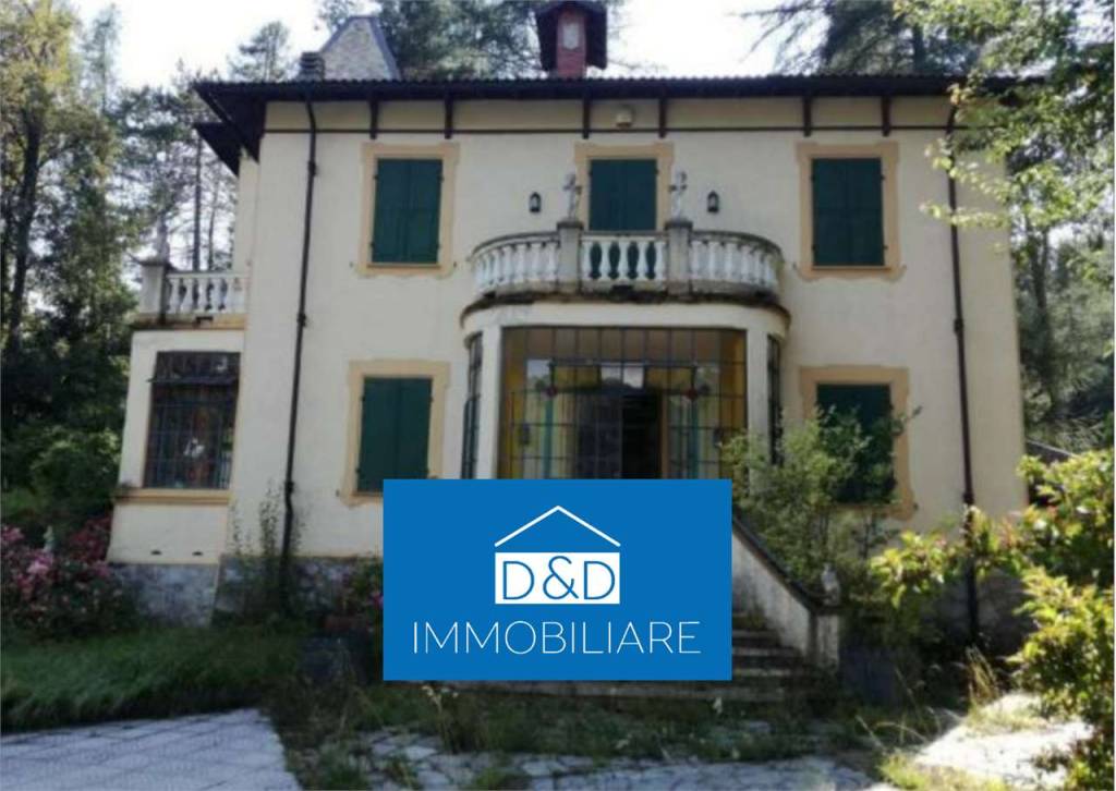 casa indipendente in vendita a Pornassio in zona Case Rosse