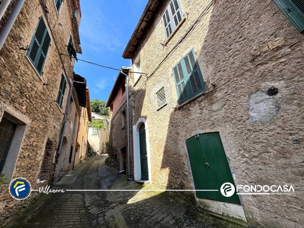 casa indipendente in vendita a Pornassio in zona Ottano