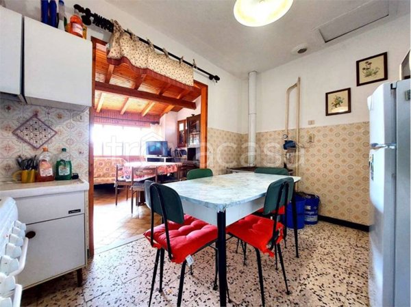 casa indipendente in vendita a Pornassio in zona Ottano