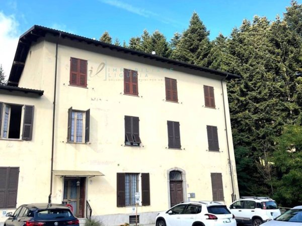 appartamento in vendita a Pornassio in zona Nava