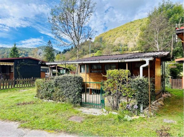 bivano in vendita a Pornassio in zona Nava