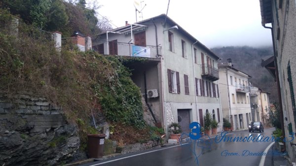 appartamento in vendita a Pornassio