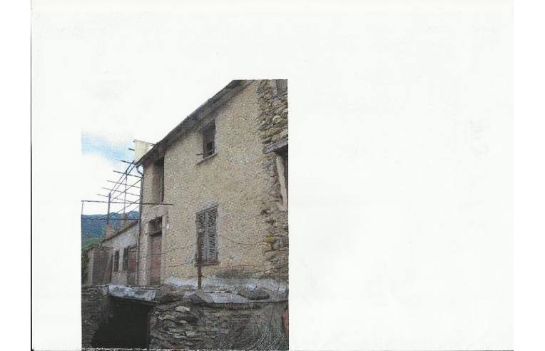 appartamento in vendita a Pornassio