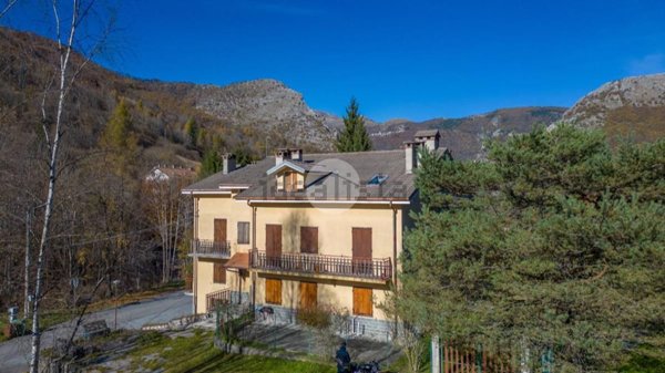 appartamento in vendita a Pornassio in zona Nava