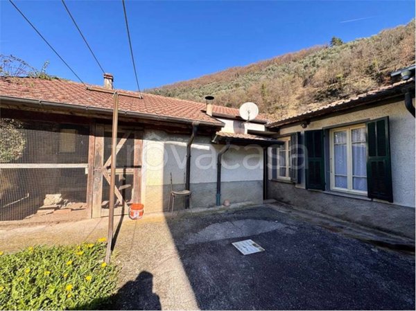 appartamento in vendita a Pornassio in zona Ponti