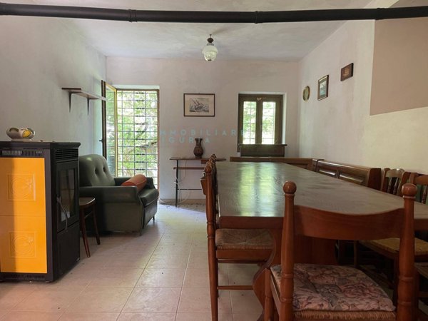 casa indipendente in vendita a Pornassio in zona Nava