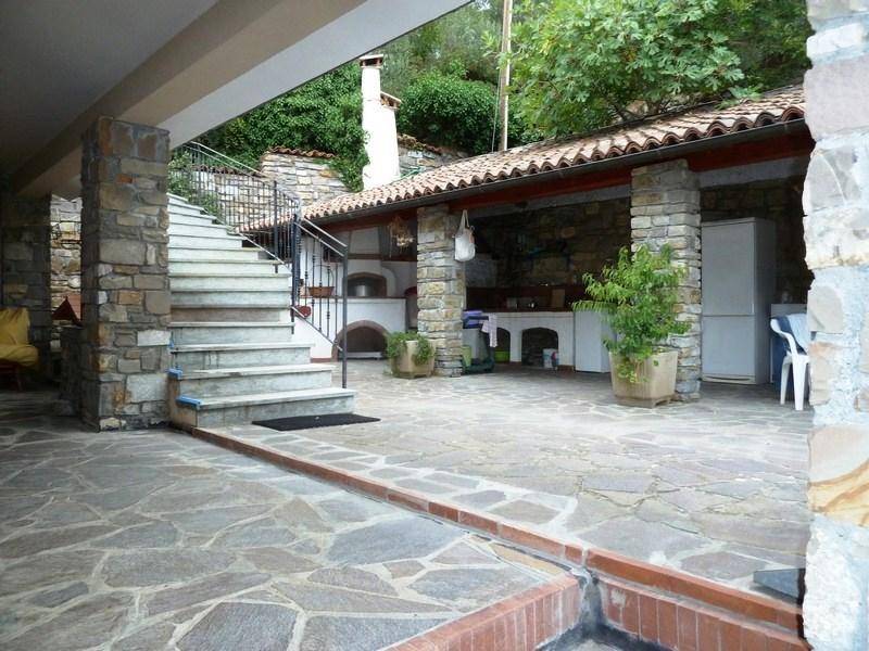 casa indipendente in vendita a Prelà