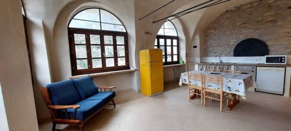 casa indipendente in vendita a Prelà in zona Tavole