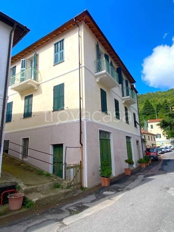 appartamento in vendita a Prelà in zona Tavole