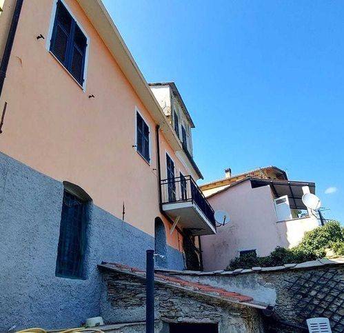 appartamento in vendita a Prelà in zona Tavole