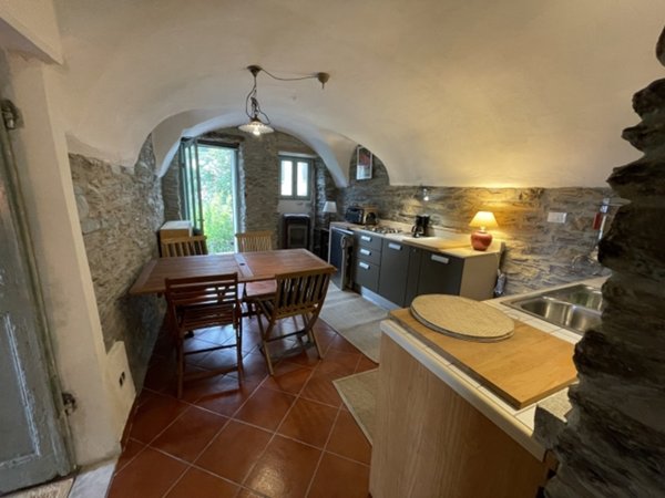 appartamento in vendita a Prelà in zona Tavole