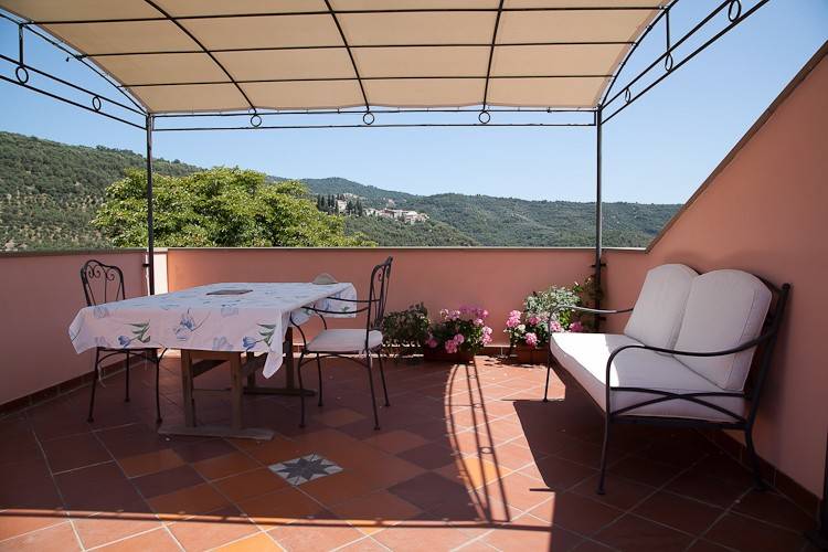 casa indipendente in vendita a Prelà