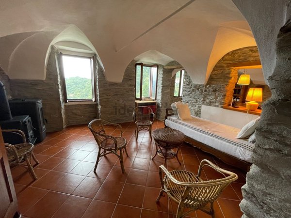 appartamento in vendita a Prelà in zona Tavole