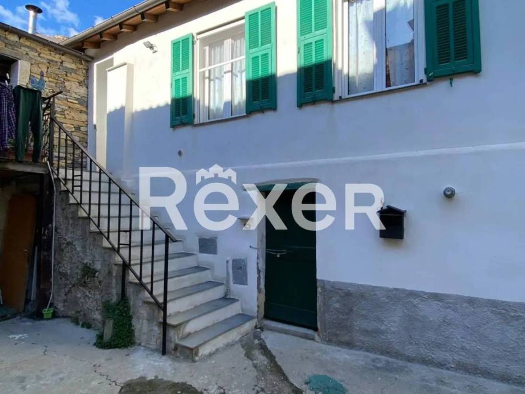 appartamento in vendita a Prelà in zona Villatalla