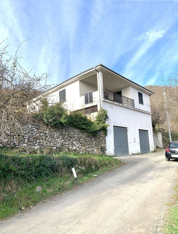 casa indipendente in vendita a Prelà in zona Villatalla