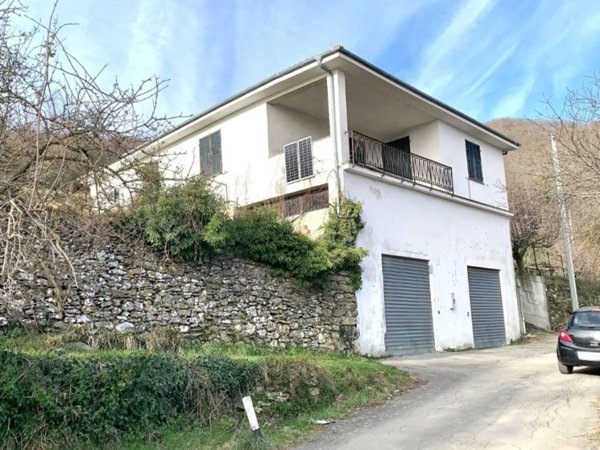 casa indipendente in vendita a Prelà in zona Villatalla