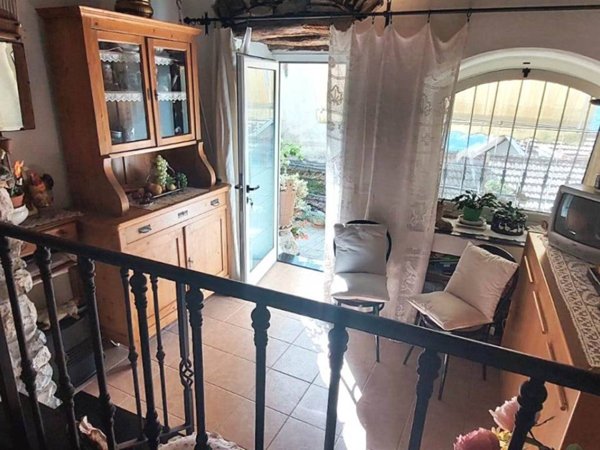 casa indipendente in vendita a Prelà in zona Valloria
