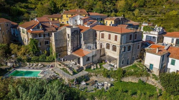 appartamento in vendita a Prelà in zona Tavole