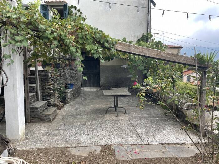 appartamento in vendita a Prelà