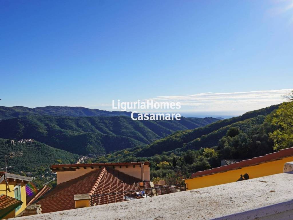 casa indipendente in vendita a Prelà in zona Valloria