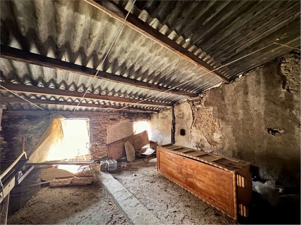 esavano in vendita a Ranzo