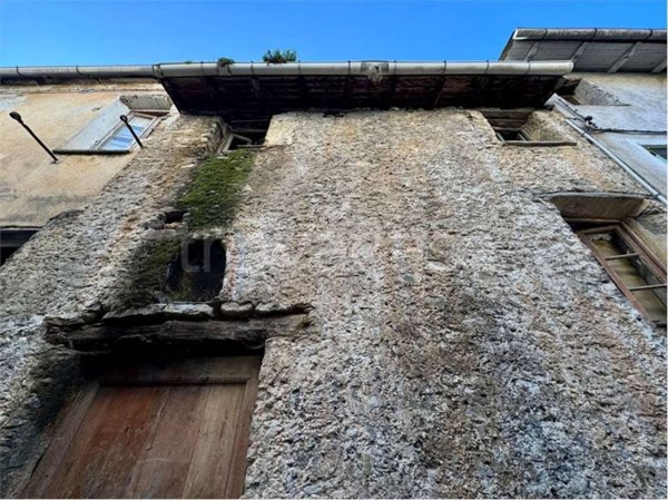 casale in vendita a Ranzo