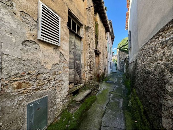 pentavano in vendita a Ranzo