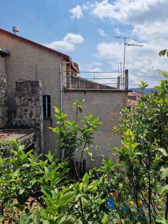 casa indipendente in vendita a Ranzo