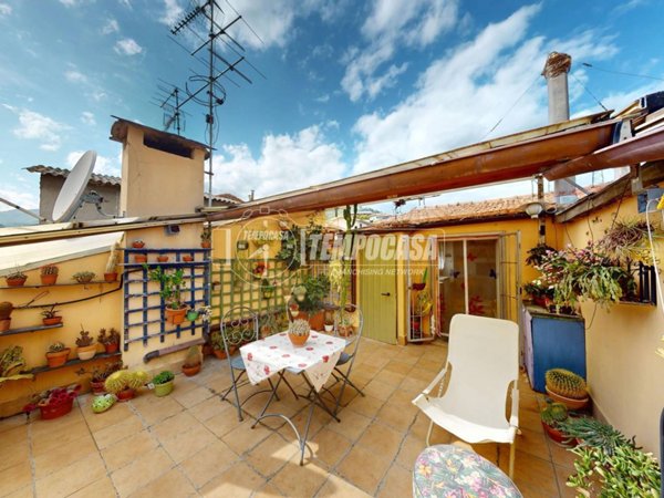 casa indipendente in vendita a Ranzo