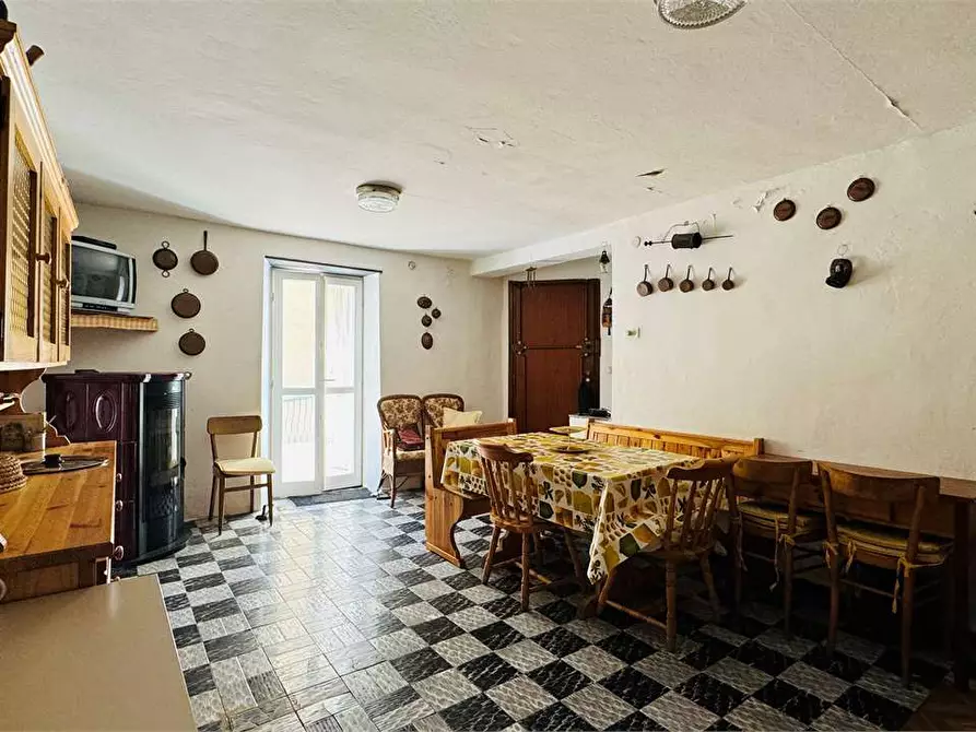 appartamento in vendita a Rezzo
