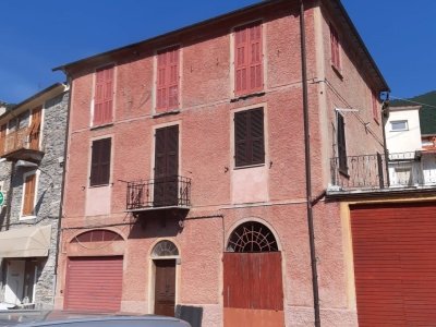 appartamento in vendita a Rezzo