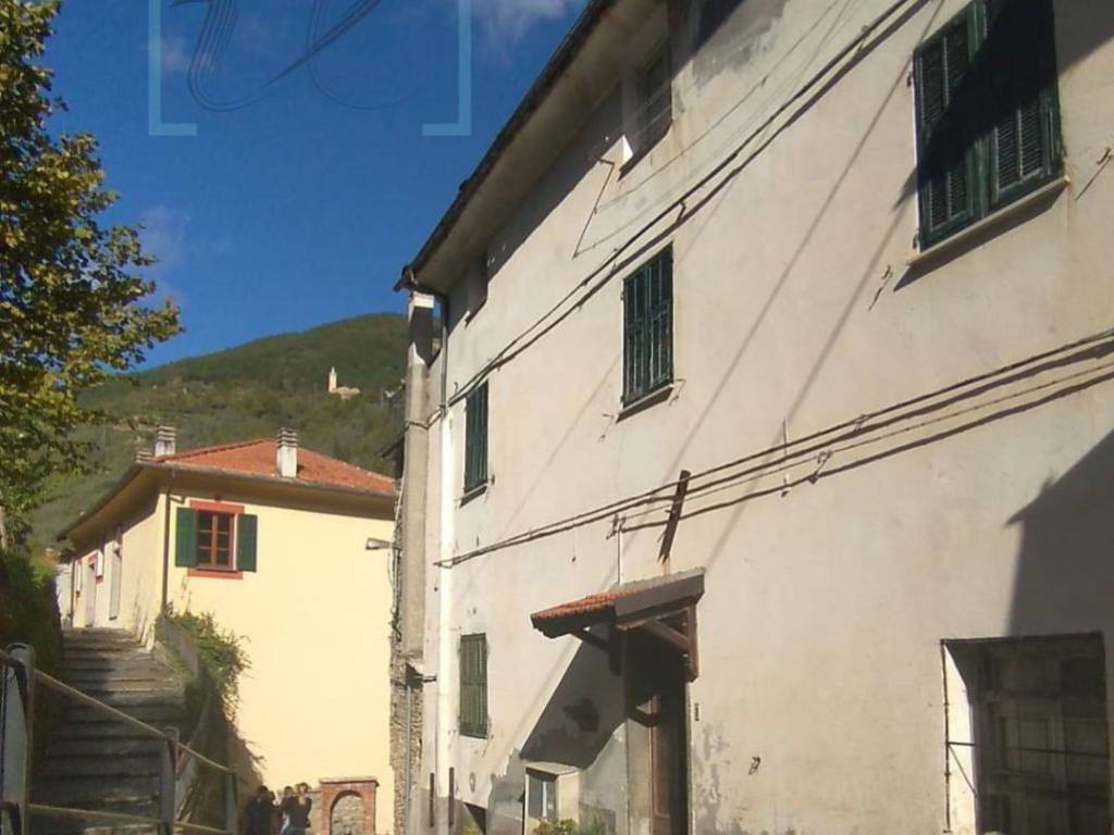 appartamento in vendita a Rezzo in zona Lavina