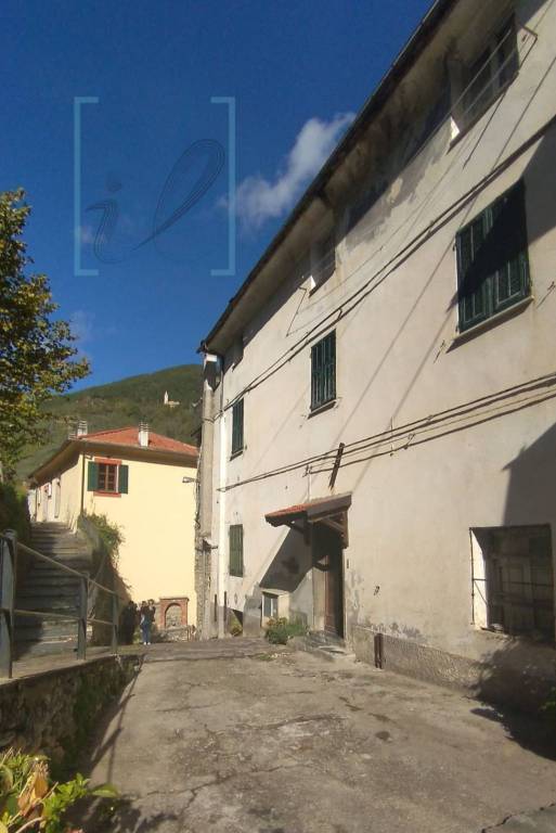 appartamento in vendita a Rezzo in zona Lavina