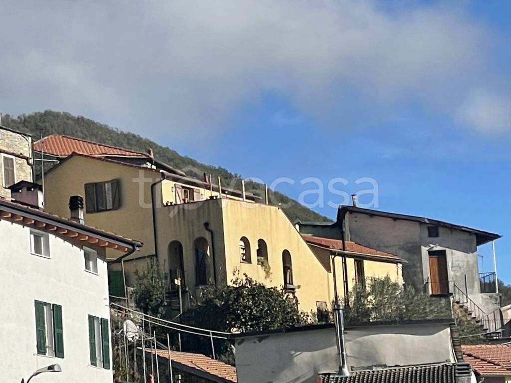 appartamento in vendita a Rezzo