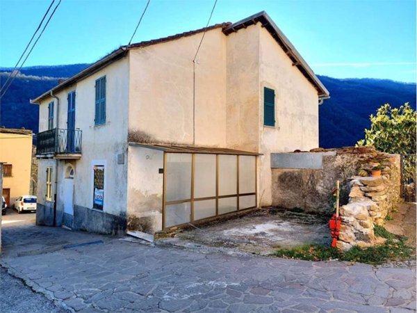 appartamento in vendita a Rezzo