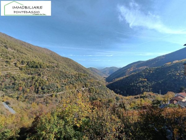 appartamento in vendita a Rezzo