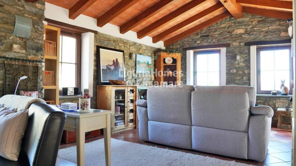 casa indipendente in vendita a Rezzo